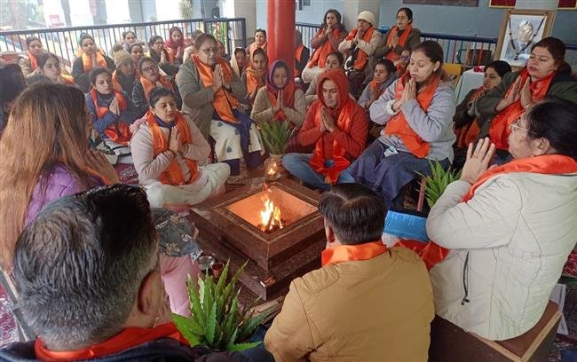 TRIBUTES PAID TO DEV MITTAR AHUJA ON FIRST DEATH ANNIVERSARY