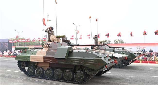 FULL-DRESS REHEARSAL FOR THE 78TH ARMY DAY PARADE UNFOLDS WITH BREATH-TAKING PRECISION