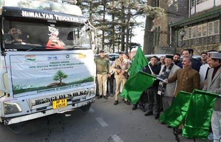 HIMACHAL PRADESH GIFTS CHILGOZA SAPLINGS TO BHUTAN,  CM  FLAGS OFF CONSIGNMENT FROM STATE SECRETARIAT