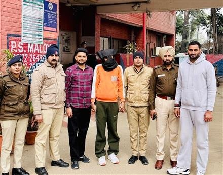 CHANDIGARH POLICE NABS  DRUG PEDDLER YOUTH WITH HEREOIN