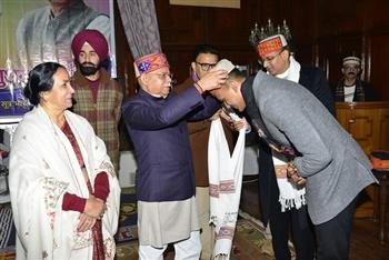 लोक भवन में उत्तर प्रदेश एवं पूर्वोत्तर राज्यों के स्थापना दिवस समारोह आयोजित