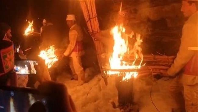 पांगी में मशालें जलाकर भगाए राक्षस, माइनस तापमान में शुरू हुआ ऐतिहासिक खौउल उत्सव!