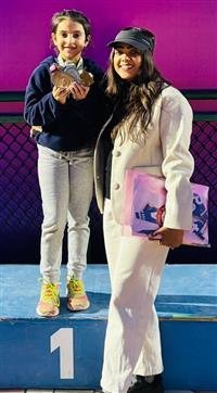 कोच बहनों की मेहनत रंग लाई, खिलाड़ियों ने जीते कई मेडल