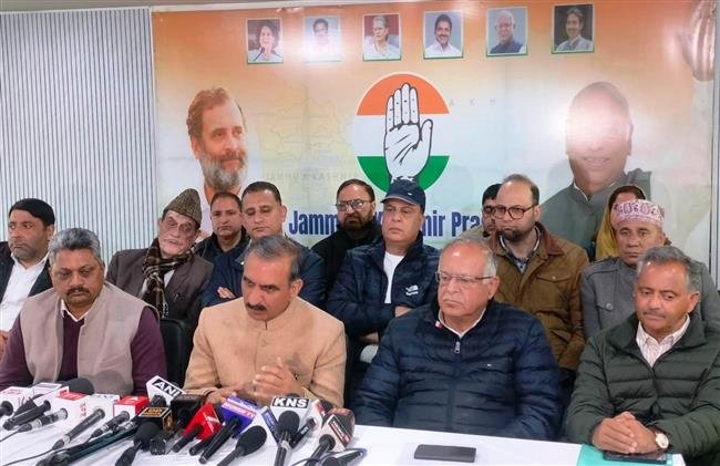 हिमाचल और जम्मू-कश्मीर के सेब उत्पादकों के हितों पर कुठाराघात है मुफ्त व्यापार समझौतेः मुख्यमंत्री ठाकुर सुखविन्द्र सिंह सुक्खू