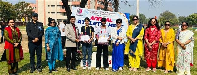 ऊर्जा और उत्कृष्टता के दो दिन: 16वाँ वार्षिक एथलेटिक मीट सफलतापूर्वक संपन्न