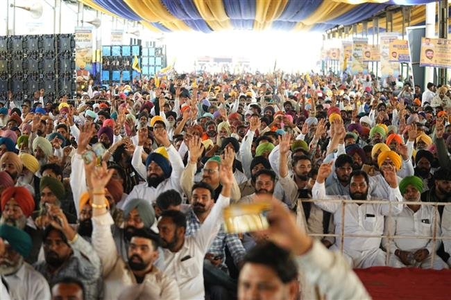 CM BHAGWANT MANN INAUGURATES FEROZEPUR FEEDER CANAL RELINING PROJECT IN MAKHU