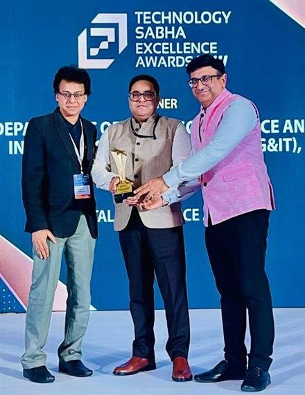 PUNJAB BAGS PRESTIGIOUS ‘DIGITAL EXCELLENCE AWARD’ FOR CITIZEN-CENTRIC REFORMS