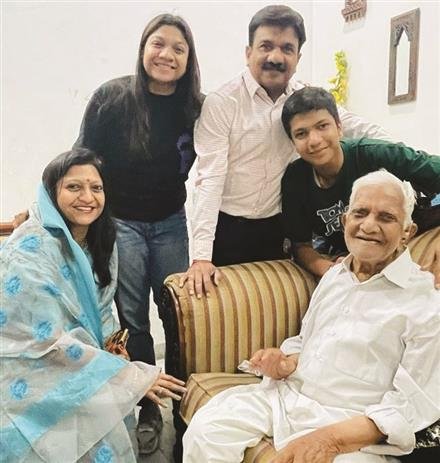 SOUMYA MITTAL BECOMES A CA IN FIRST ATTEMPT