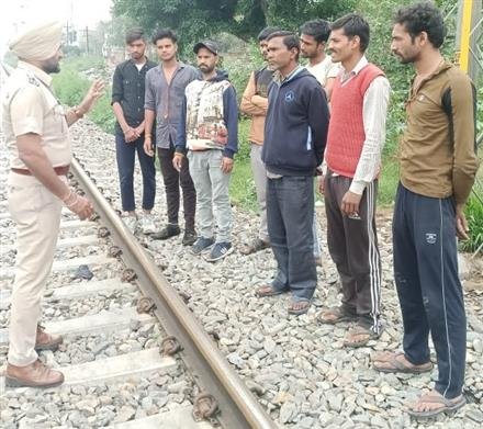 RPF REUNITES 157 CHILDREN WITH FAMILIES UNDER SPECIAL OPERATIONS, RETURNS LOST BELONGINGS WORTH OVER Rs 60 LAKH