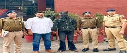CHANDIGARH POLICE NABBED   TARAN TARN  DRUG PEDDLER WITH COMMERCIAL QUANITY OF HEROIN