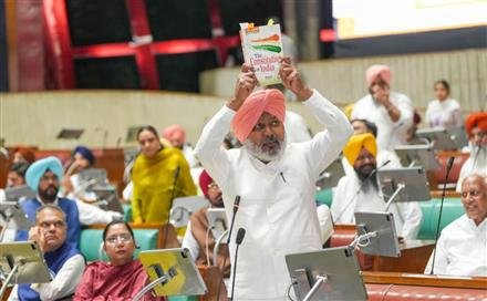 HIGHLY DEROGATORY REMARKS AGAINST WOMEN & INSULTING LANGUAGE IN ASSEMBLY UNACCEPTABLE, KHAIRA MUST APOLOGISE IMMEDIATELY: CHEEMA